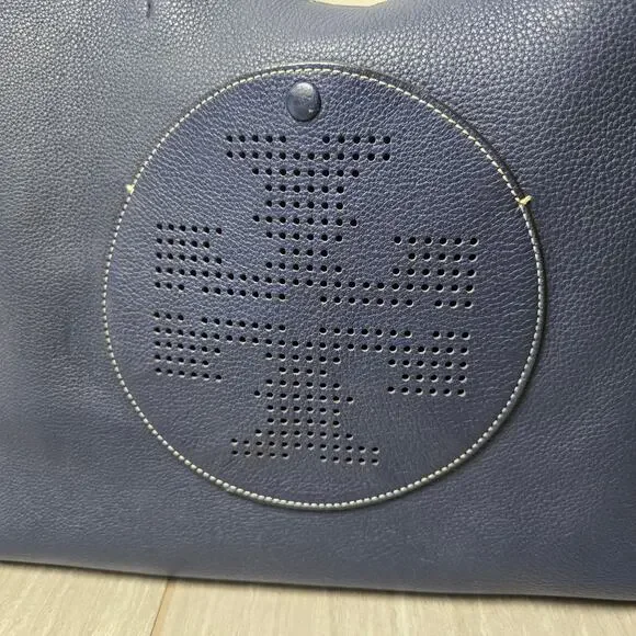 Tory Burch Perforated Tote Blue Bag Logo Shoulder Handbag - Picture 2 of 9